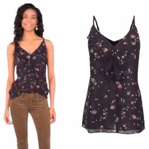 EUC pinstripe Cabi cami Top